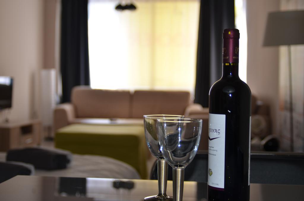 Ermou & Athinas Suites In Monastiraki Atena Exterior foto